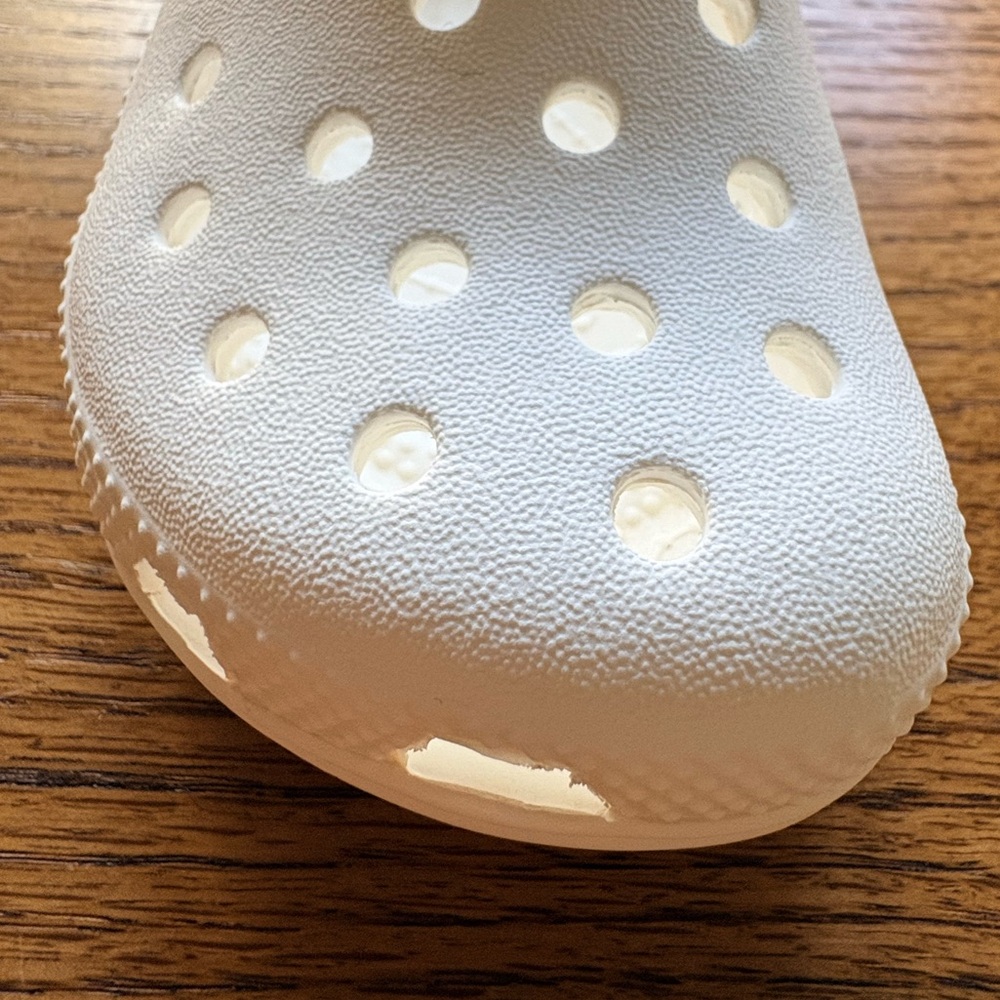 Crocs white-classic- size C9- unisex - Picture 3 of 12